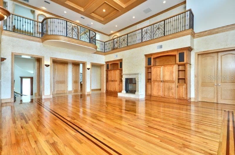 220 GULF BOULEVARD — photo 8 of 29