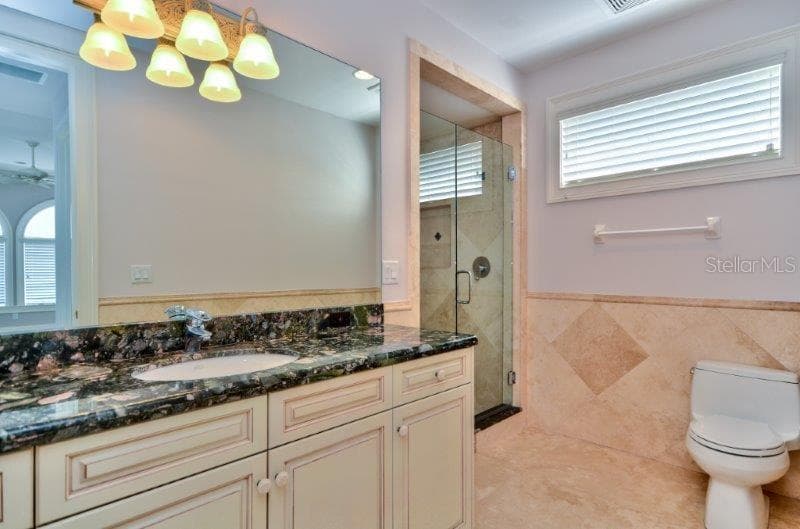 220 GULF BOULEVARD — photo 14 of 29