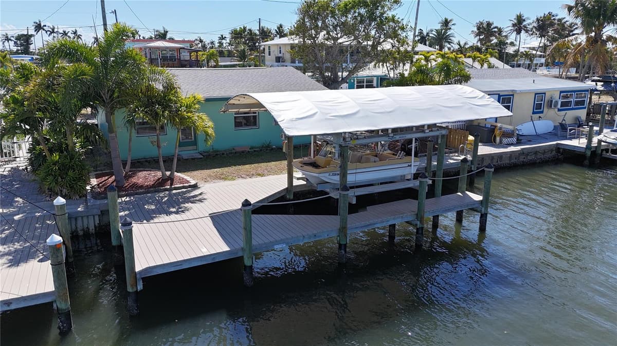 2650 COCO PLUM DRIVE — photo 7 of 52