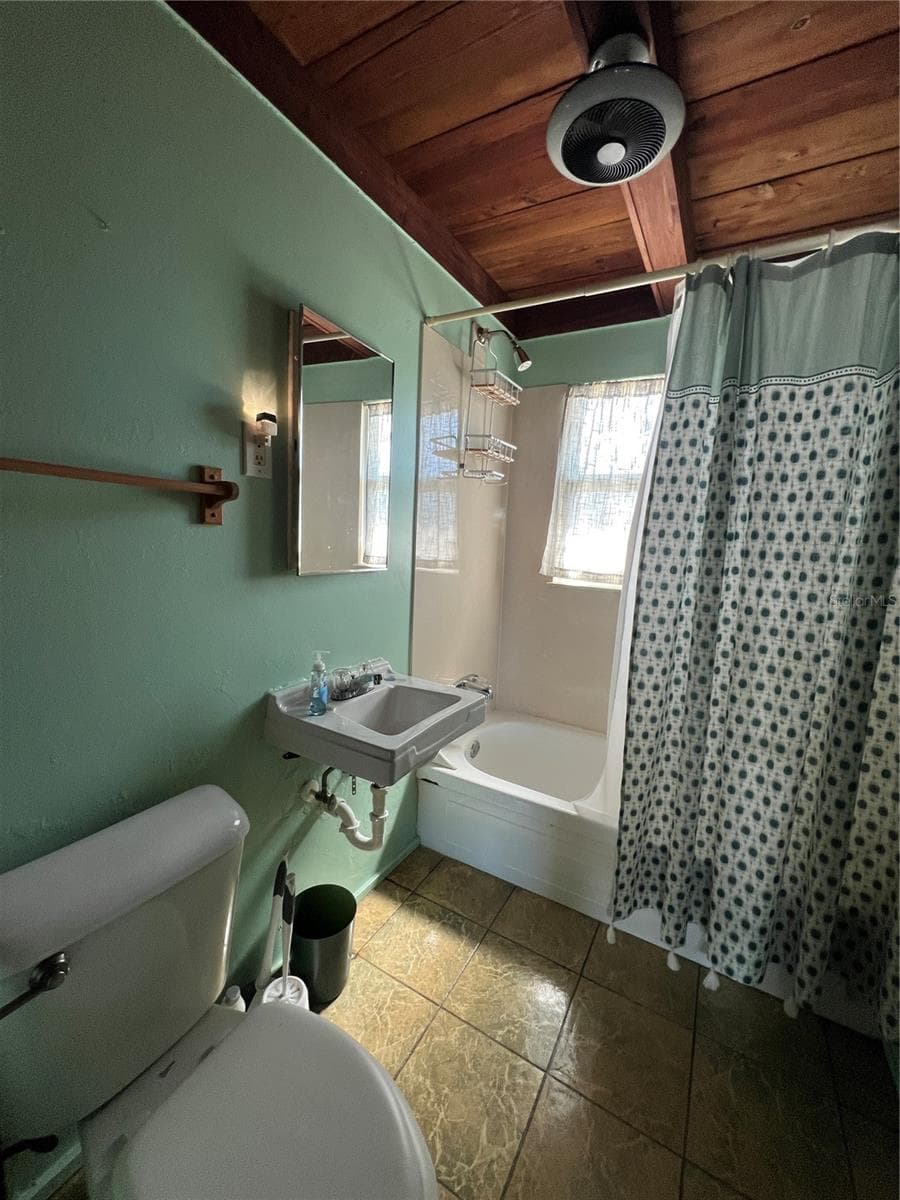 2650 COCO PLUM DRIVE — photo 17 of 52