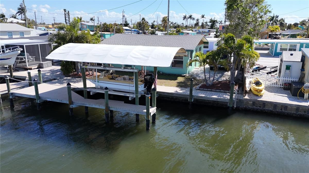 2650 COCO PLUM DRIVE — photo 5 of 52