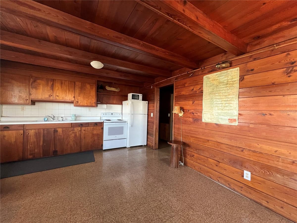 2650 COCO PLUM DRIVE — photo 13 of 52