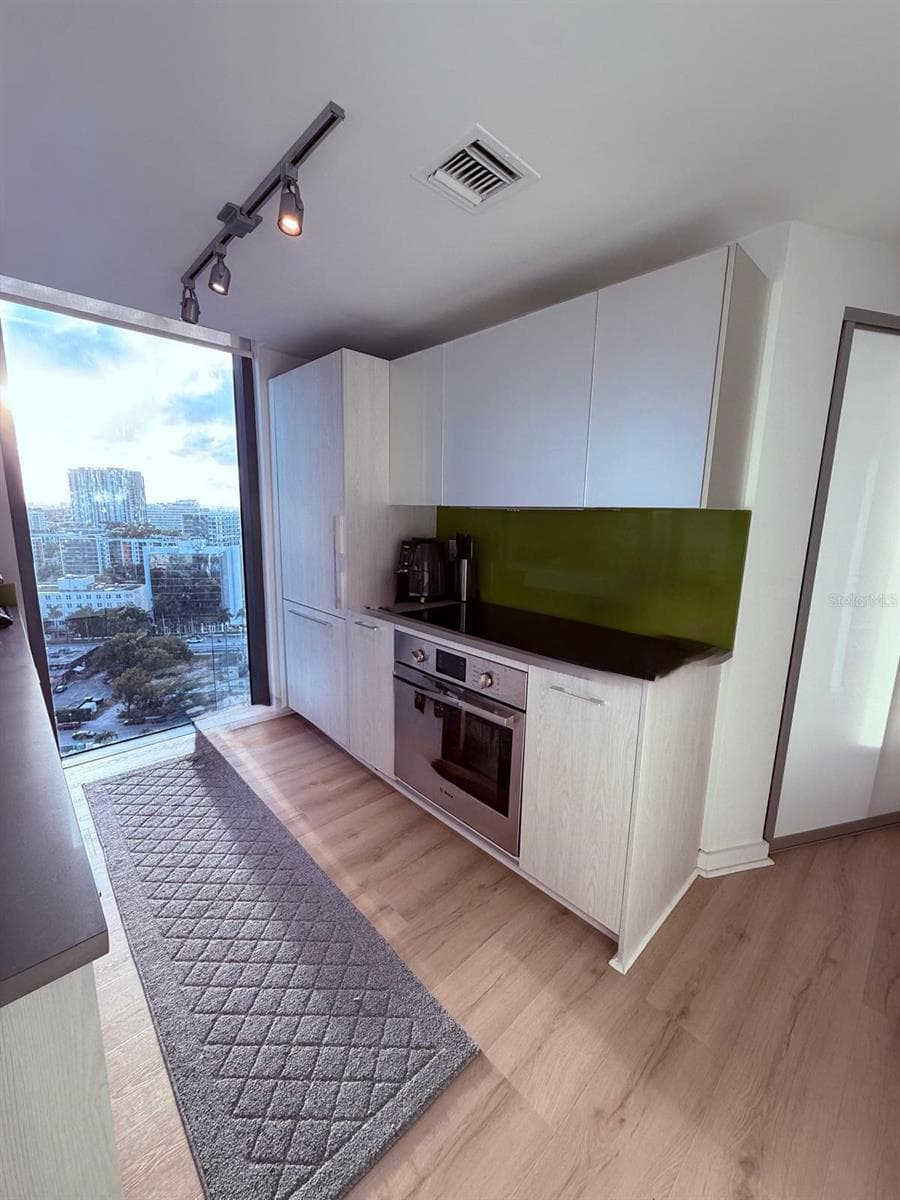 501 31ST STREET — photo 15 of 55