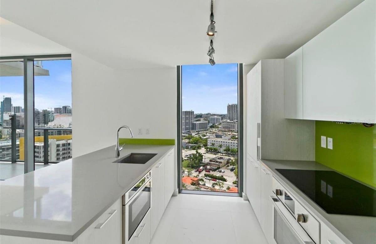 501 31ST STREET — photo 10 of 55