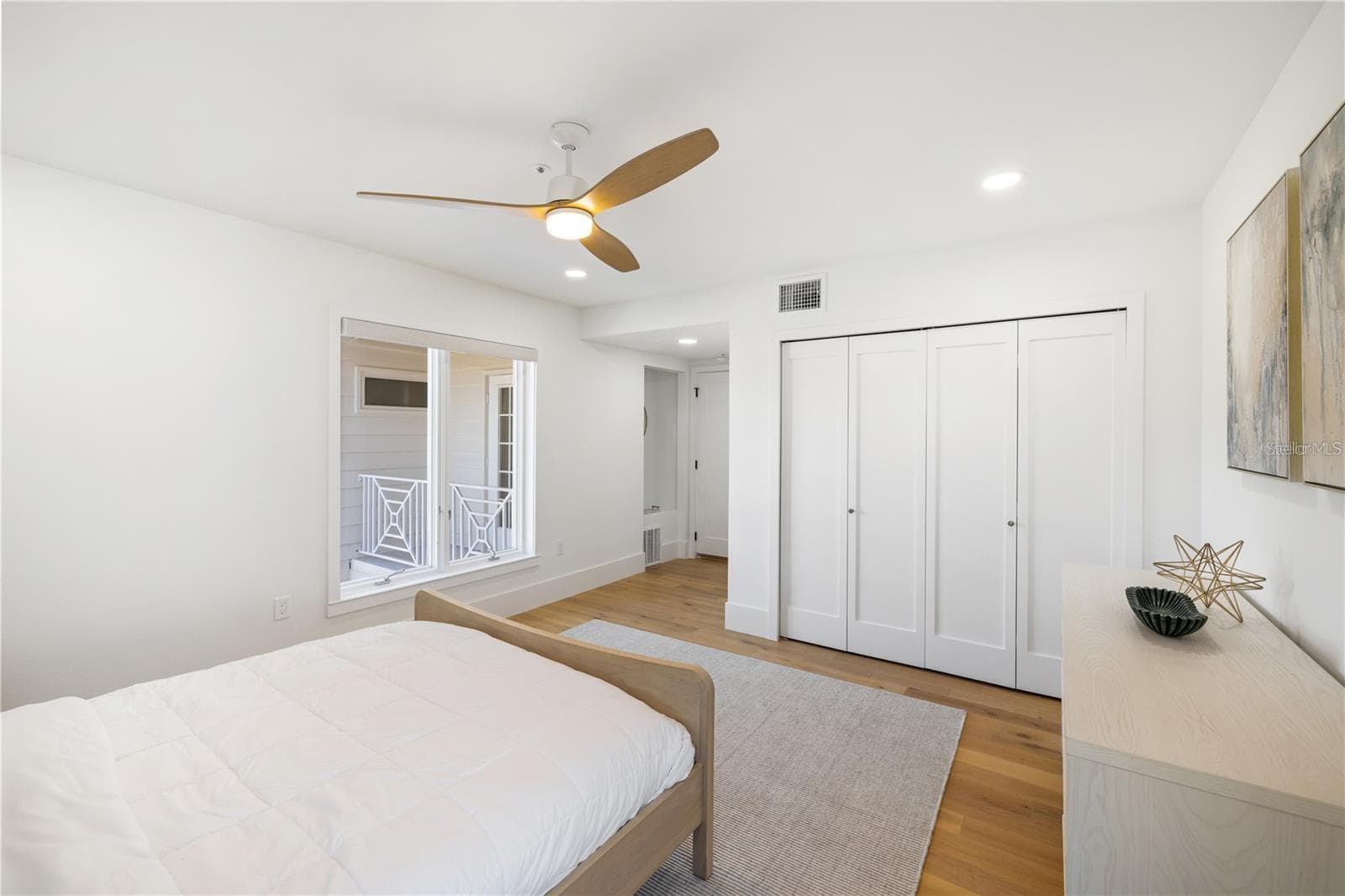 4046 HIGEL AVENUE — photo 77 of 100