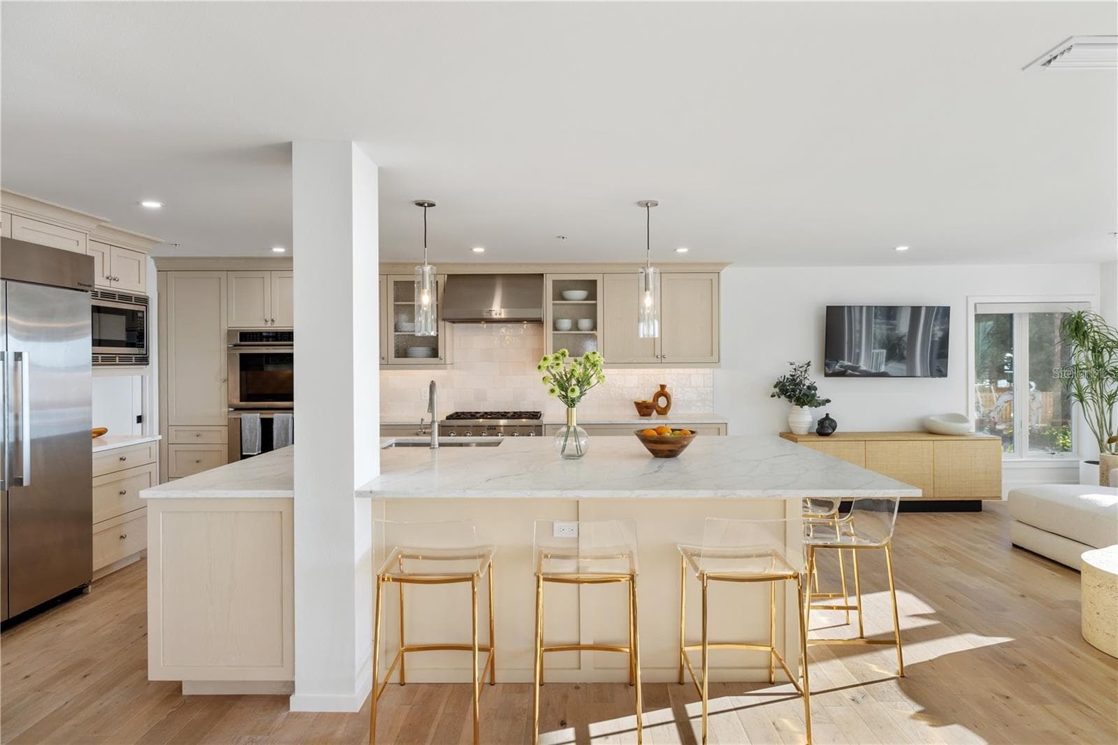 4046 HIGEL AVENUE — photo 43 of 100