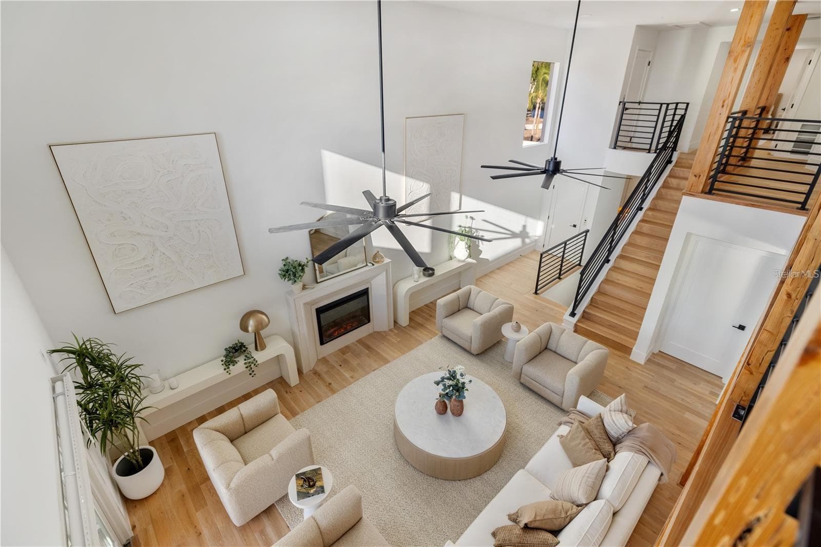 4046 HIGEL AVENUE — photo 38 of 100