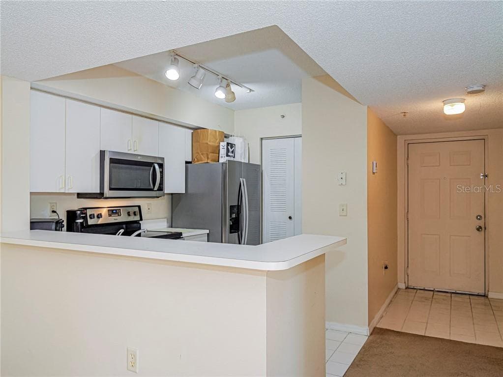 1640 42ND CIRCLE — photo 10 of 35