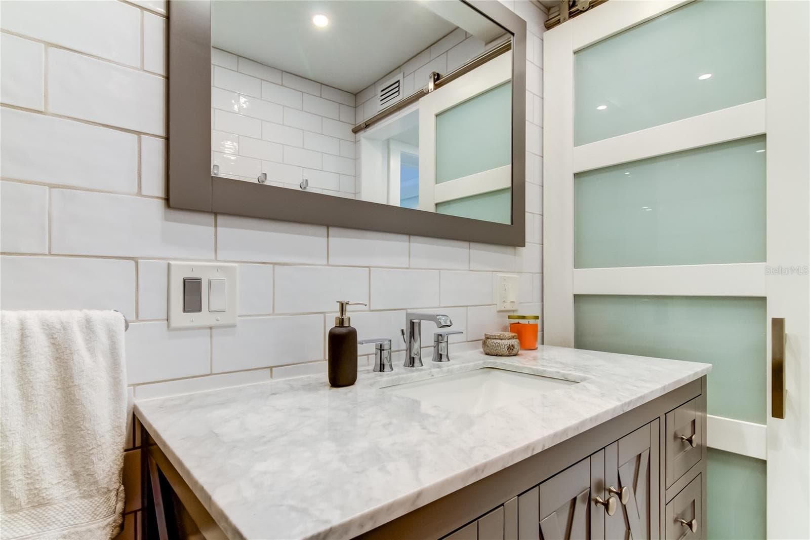 3575 GULF BOULEVARD — photo 17 of 24