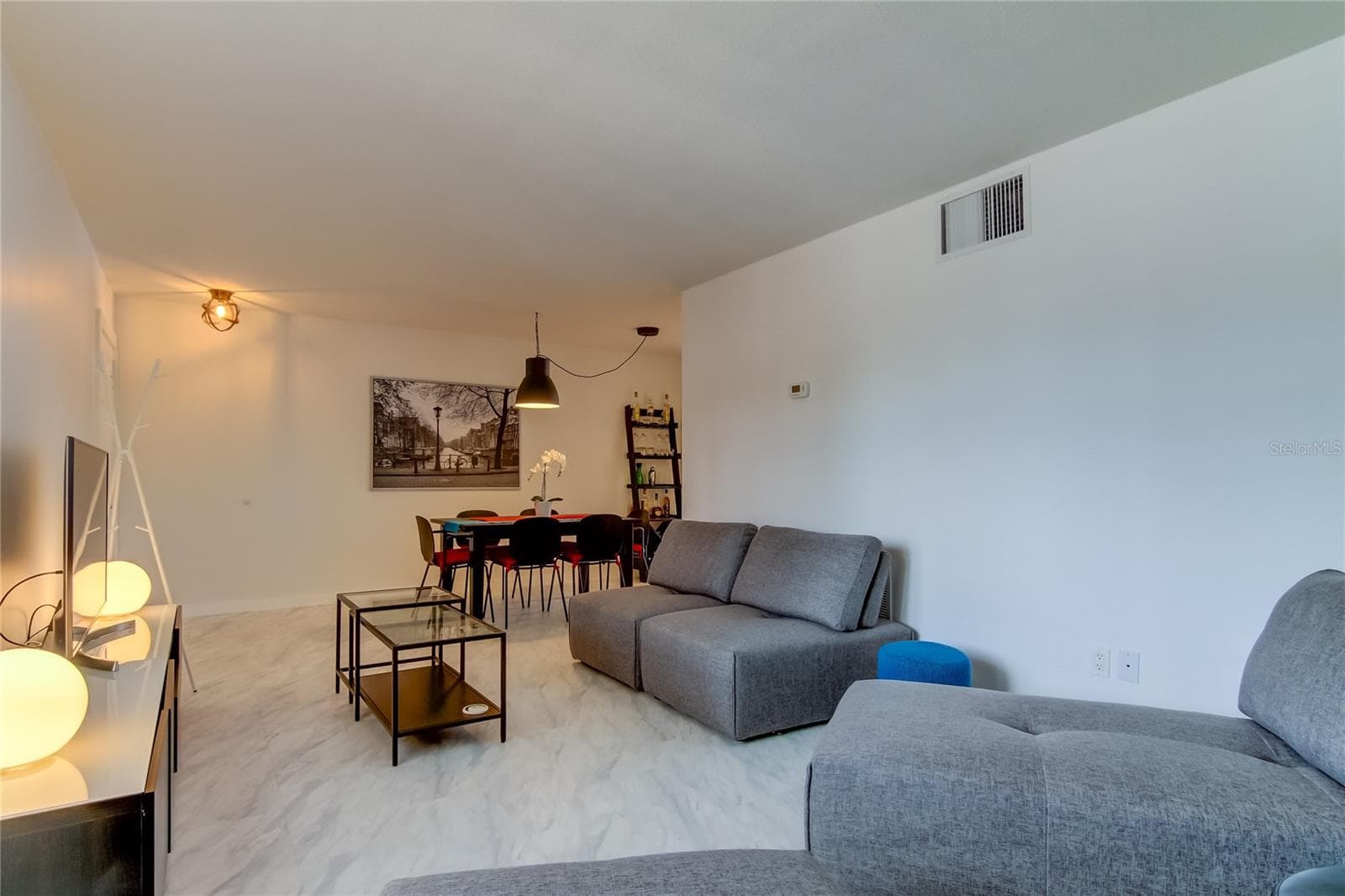 3575 GULF BOULEVARD — photo 6 of 24