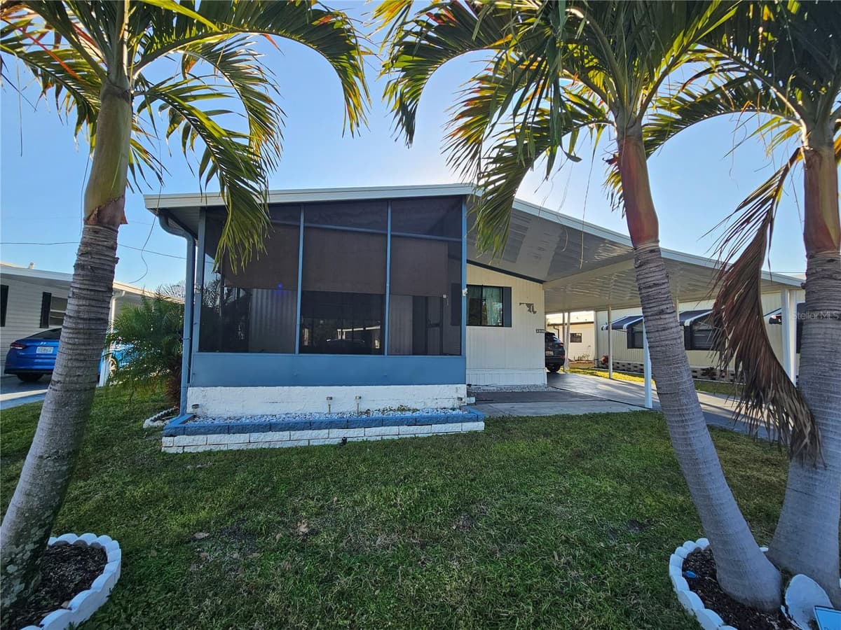 3309 EVELYN DRIVE — photo 2 of 50