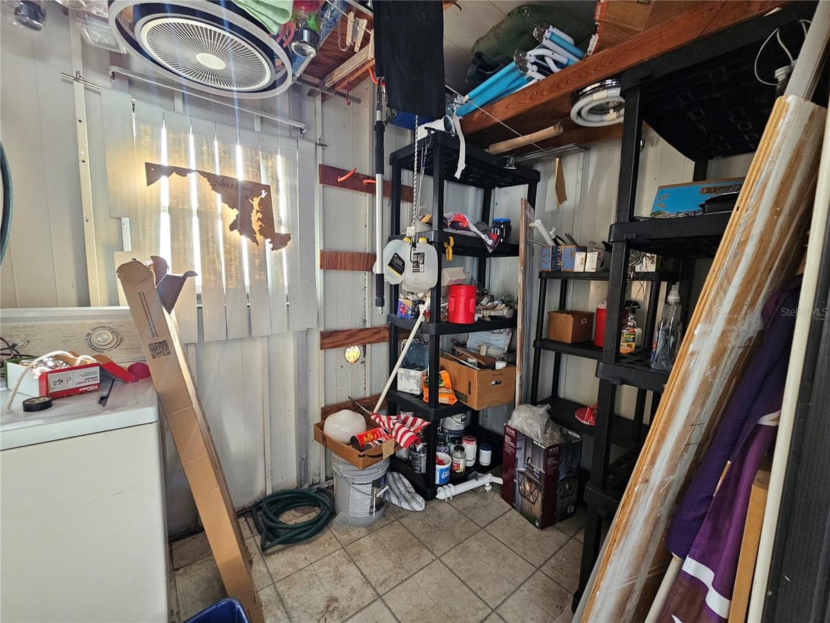 3309 EVELYN DRIVE — photo 43 of 50