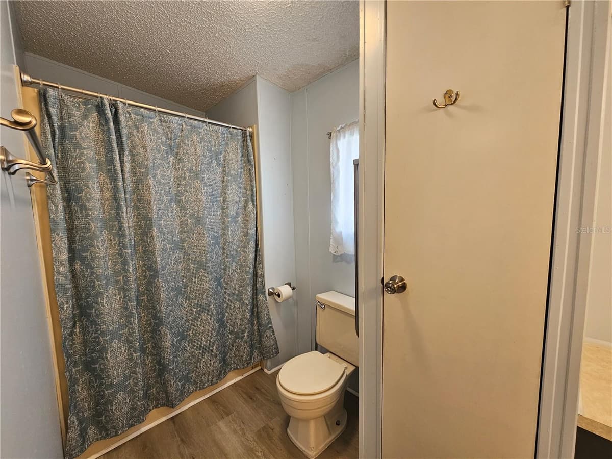 3309 EVELYN DRIVE — photo 26 of 50