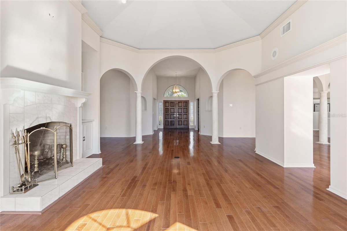 6136 DORA DRIVE — photo 17 of 48