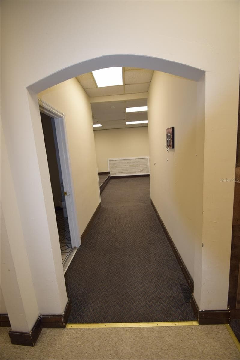 835/837 LAKE PARKER AVENUE — photo 11 of 22