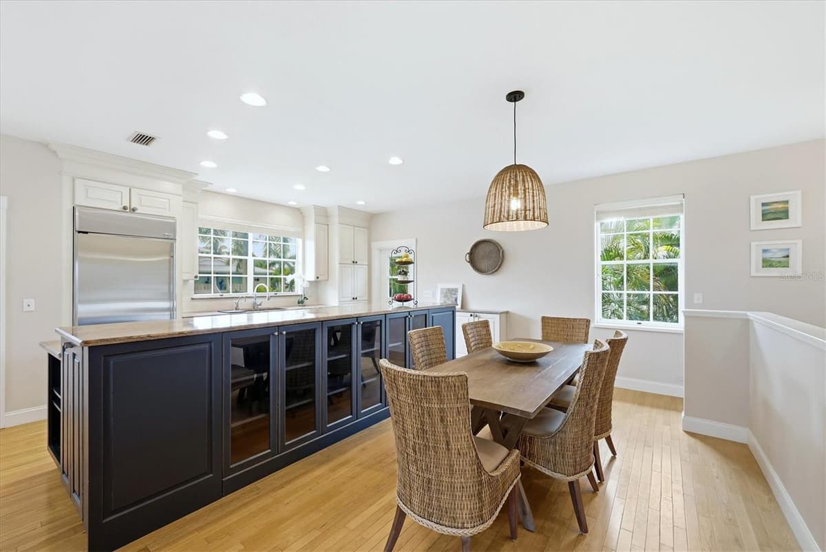 281 SEABREEZE COURT — photo 26 of 60