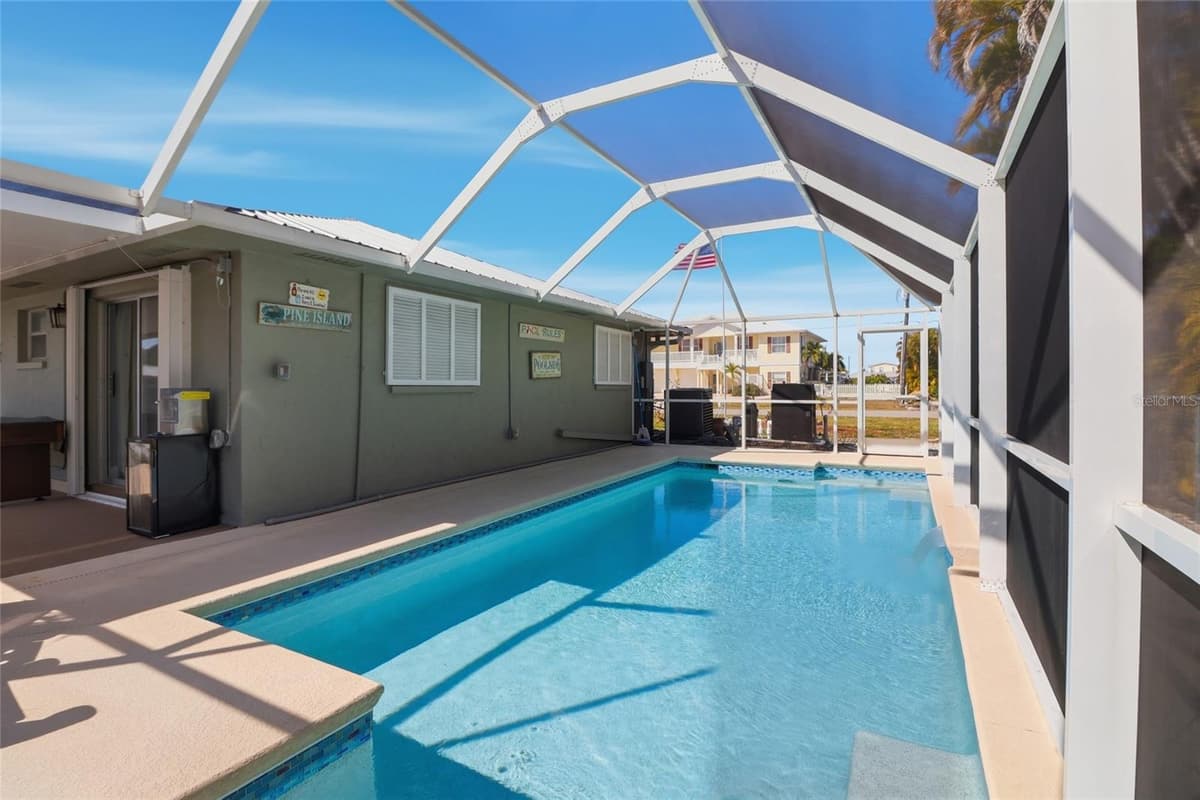 2740 SANIBEL BOULEVARD — photo 47 of 66