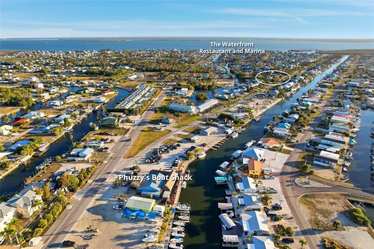 2740 SANIBEL BOULEVARD — photo 8 of 66