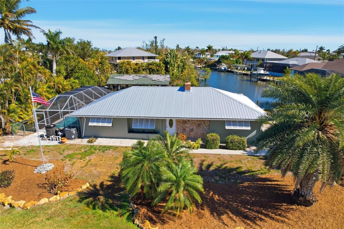 2740 SANIBEL BOULEVARD — photo 11 of 66