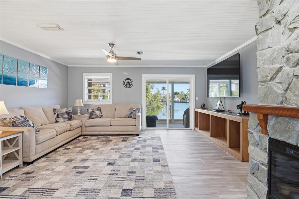 2740 SANIBEL BOULEVARD — photo 18 of 66