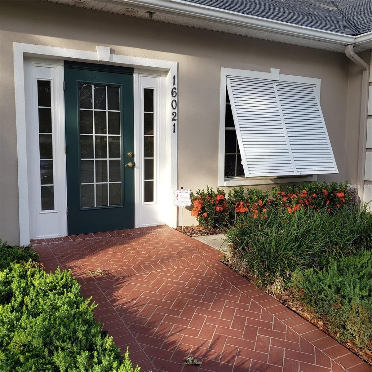 16013 FLORIDA AVENUE — photo 3 of 20