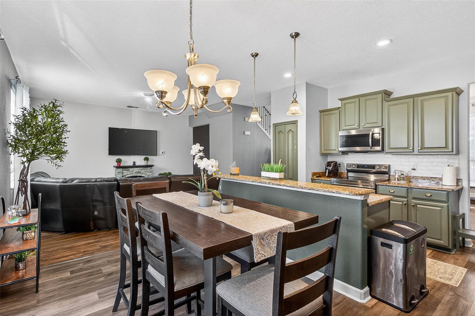 1336 LATTIMORE DRIVE — photo 17 of 62