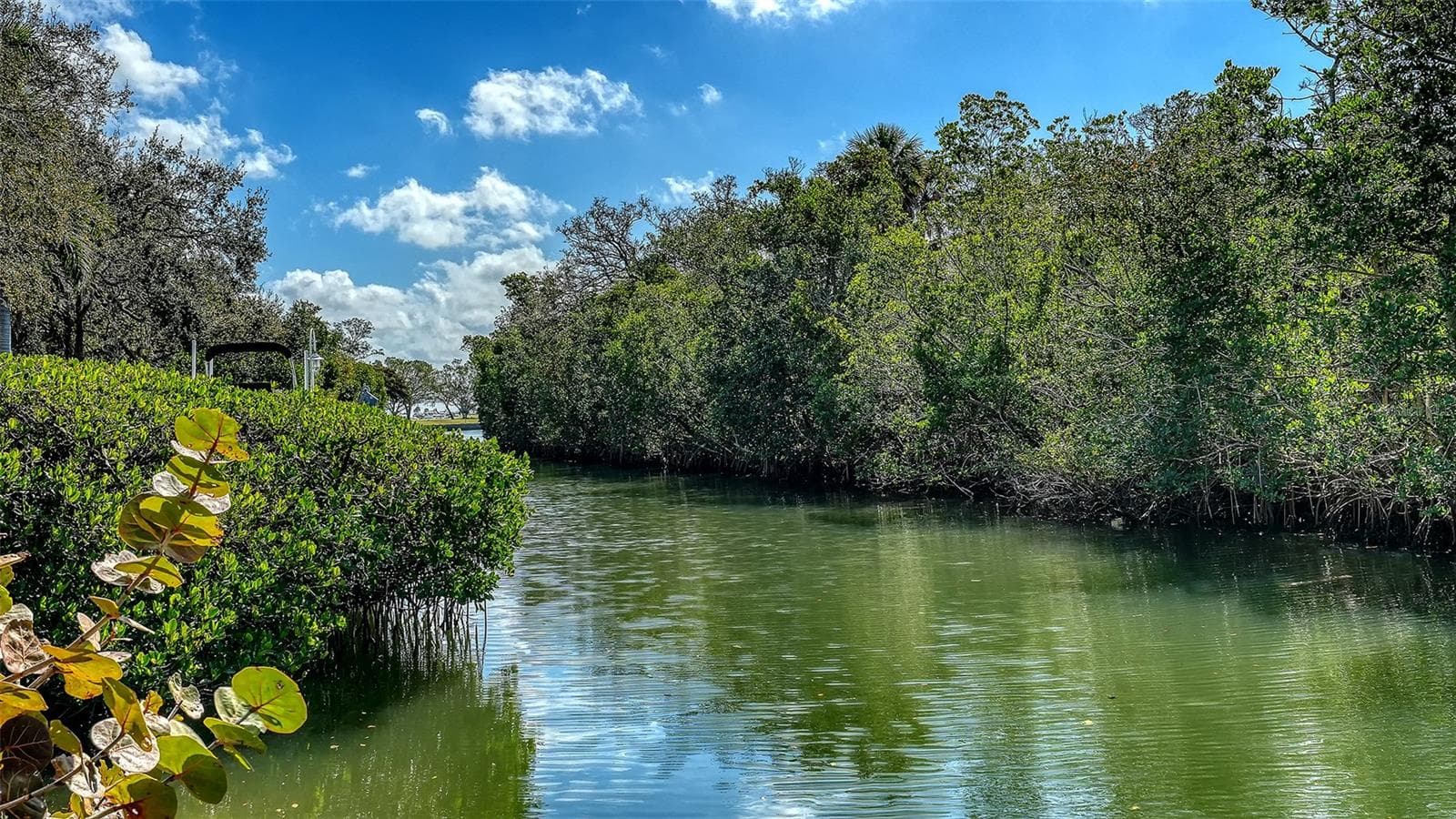 3131 BAYOU SOUND — photo 15 of 43