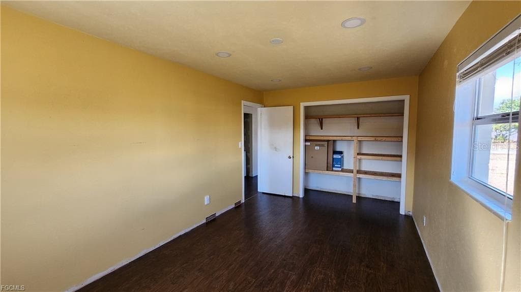 1169 CHEROKEE AVENUE — photo 15 of 20