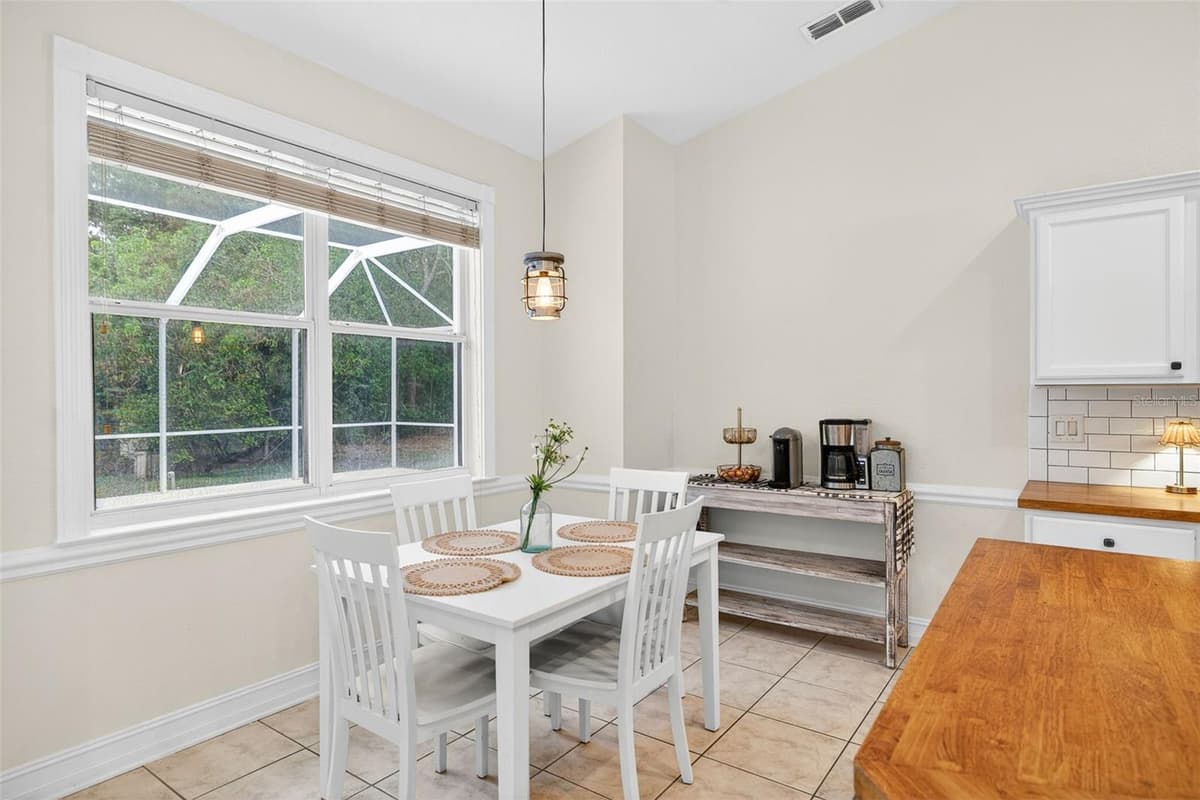 5791 GOLDEN GATE PARKWAY — photo 12 of 36