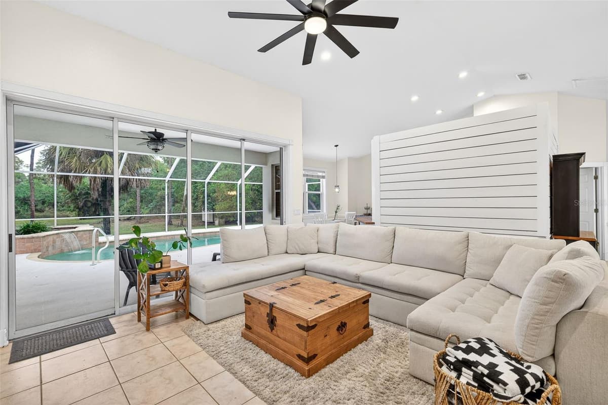 5791 GOLDEN GATE PARKWAY — photo 5 of 36