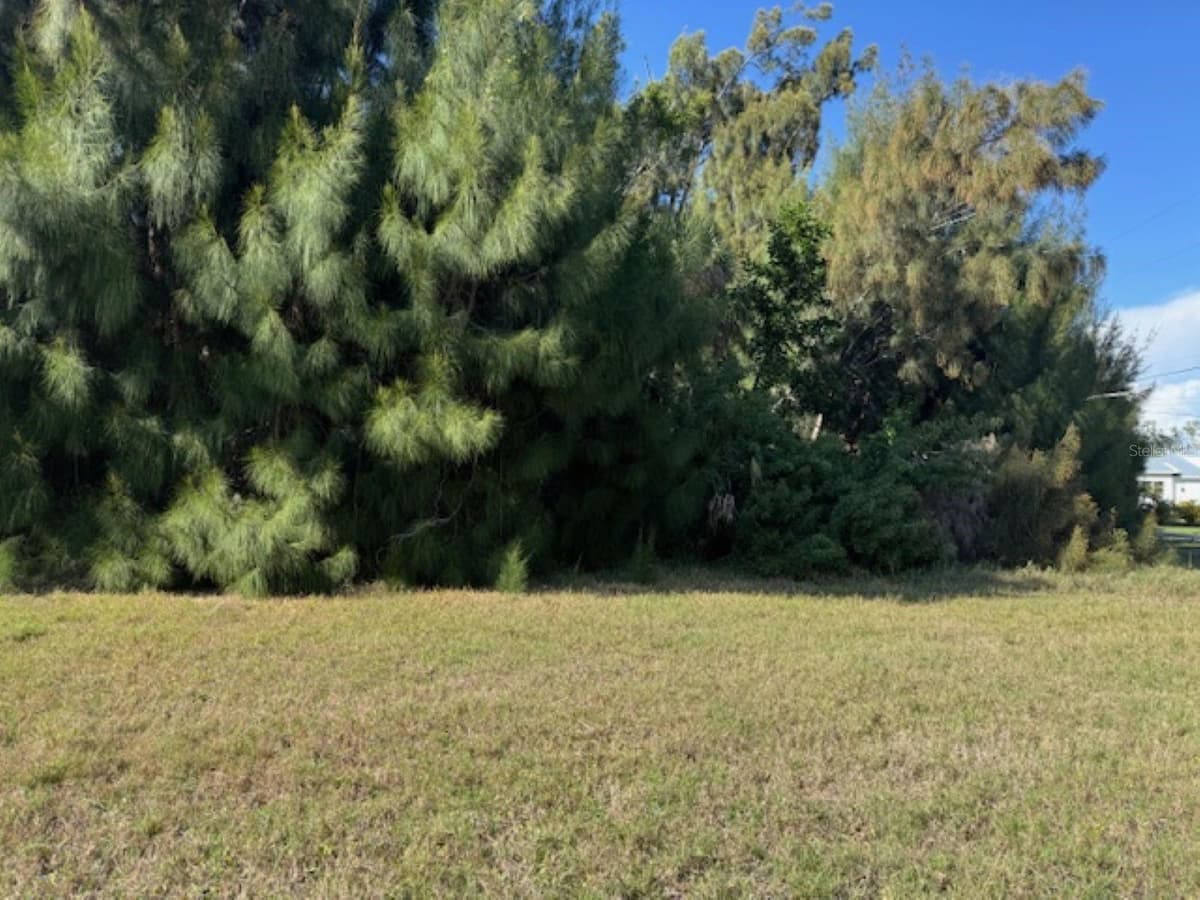 75 GREEN DOLPHIN DRIVE — photo 2 of 9