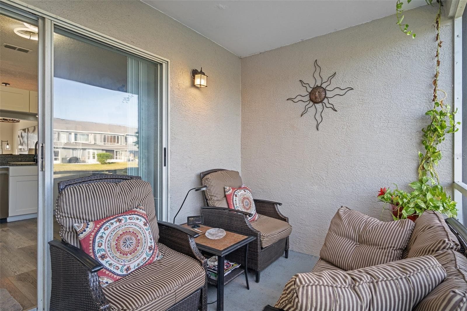 388 COUNTRYSIDE KEY BOULEVARD — photo 25 of 33