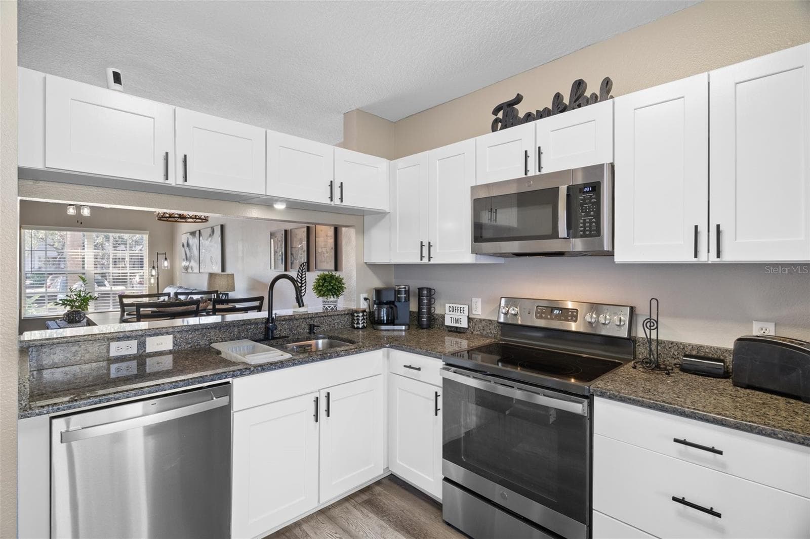 388 COUNTRYSIDE KEY BOULEVARD — photo 14 of 33