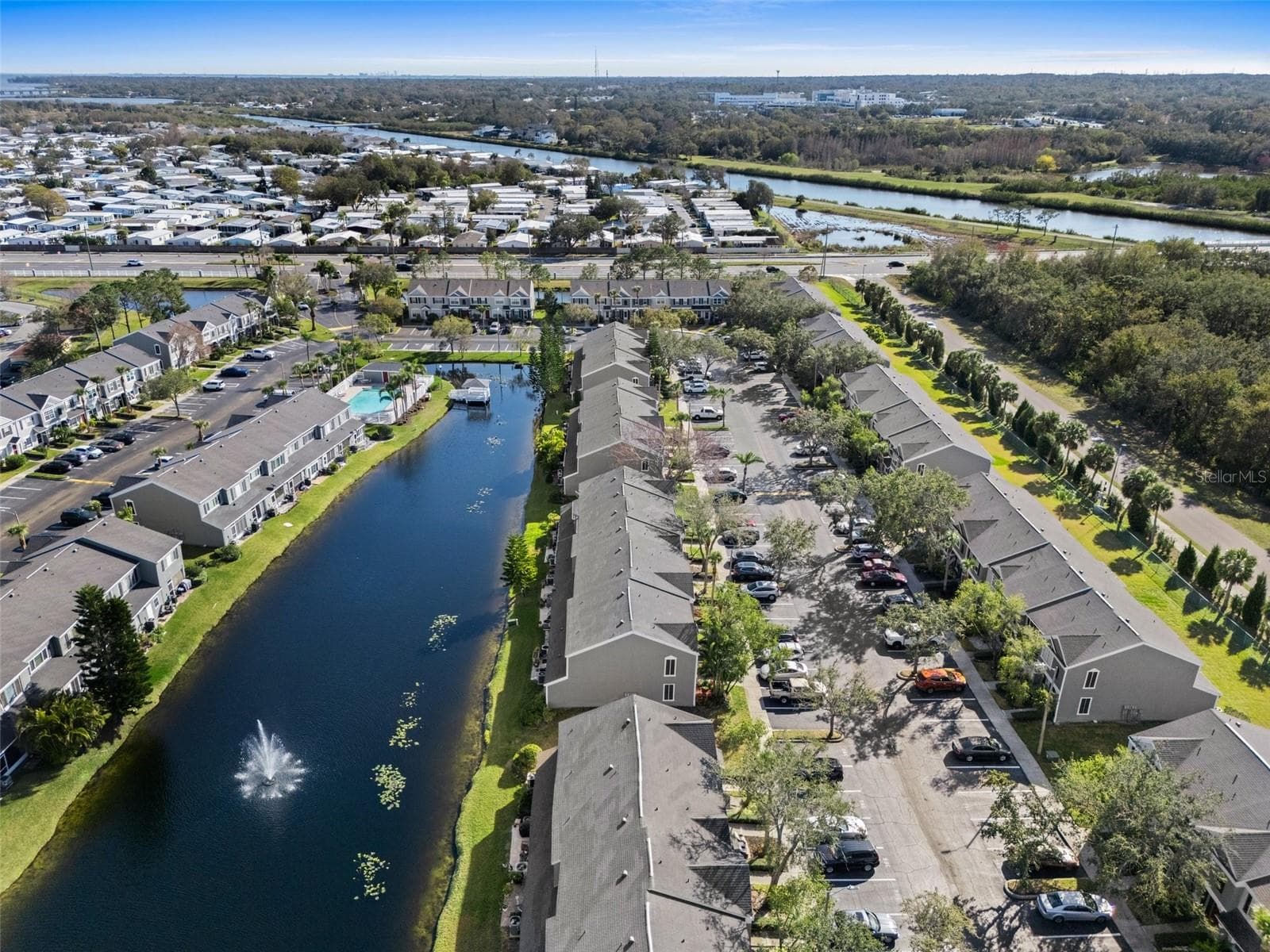 388 COUNTRYSIDE KEY BOULEVARD — photo 33 of 33