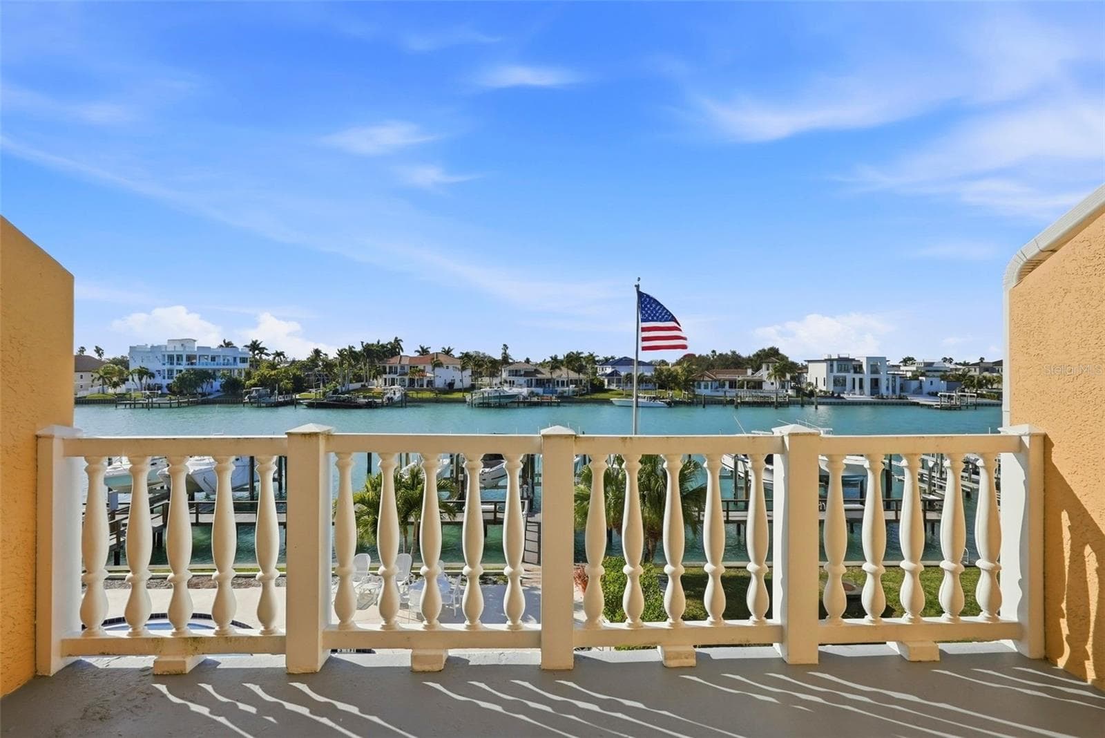 544 PINELLAS BAYWAY — photo 23 of 37