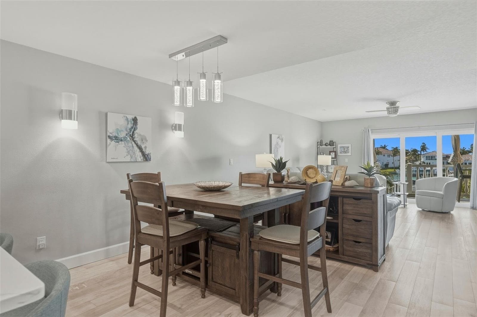 544 PINELLAS BAYWAY — photo 12 of 37