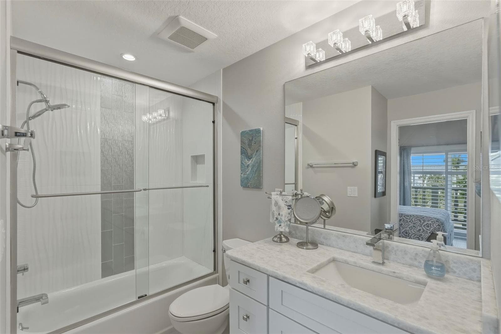 544 PINELLAS BAYWAY — photo 26 of 37
