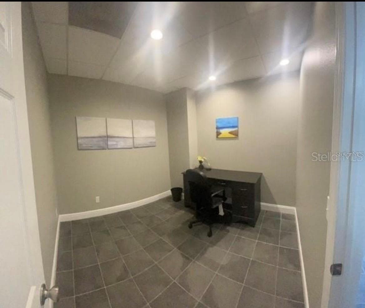 6272 ABBOTT STATION DRIVE — photo 8 of 11