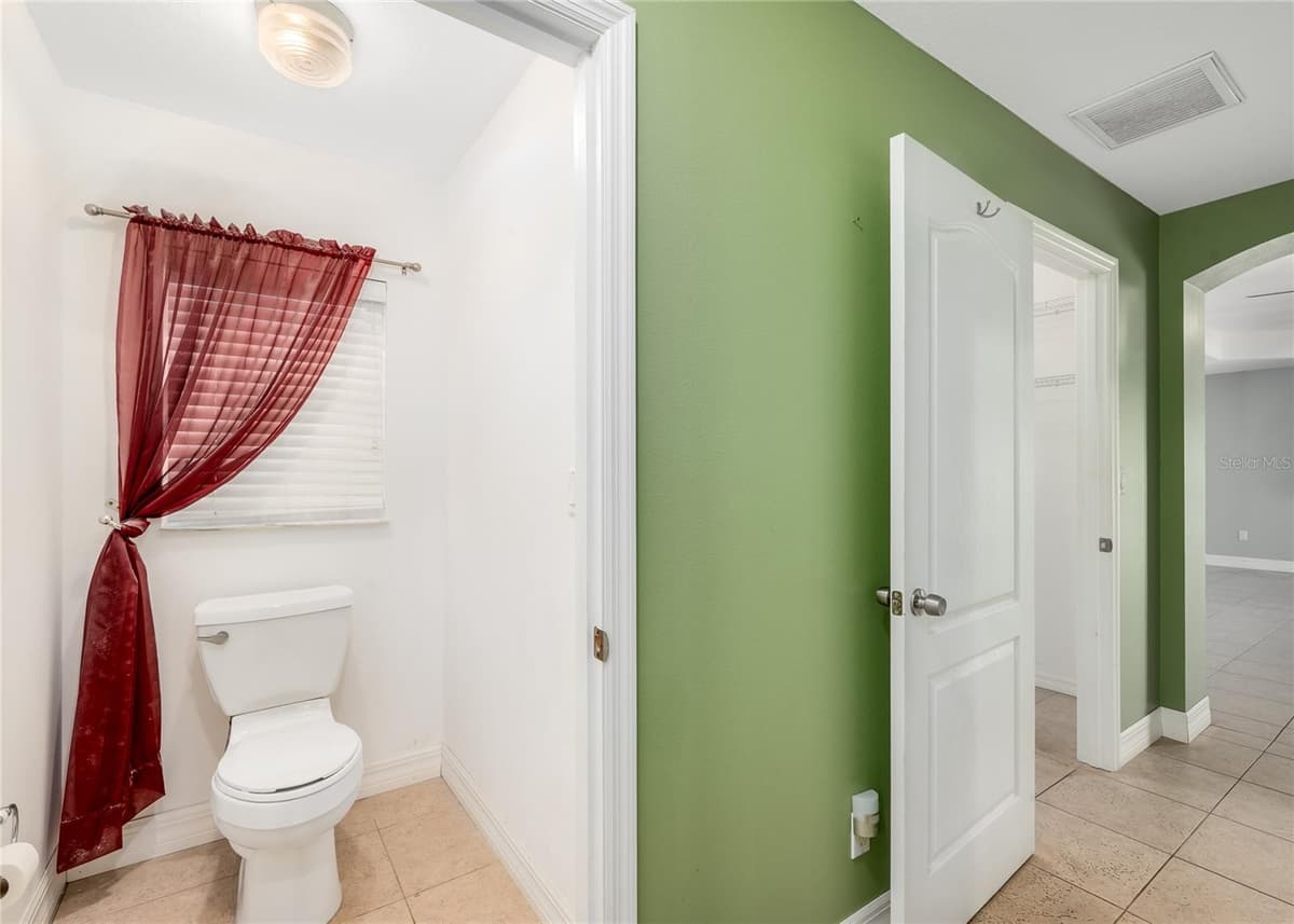 214 GARY AVENUE — photo 27 of 58