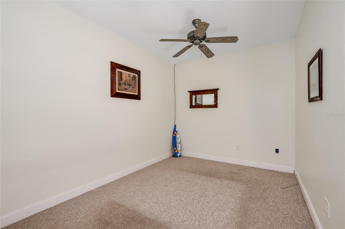 214 GARY AVENUE — photo 16 of 58