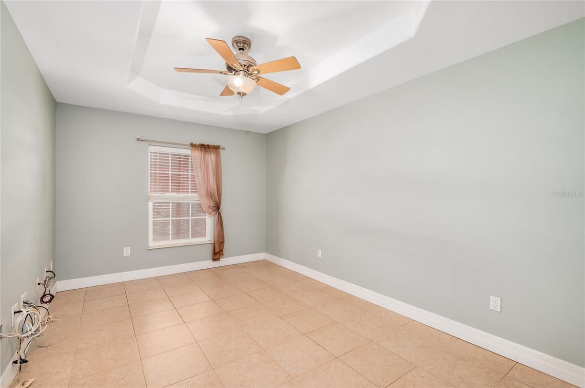 214 GARY AVENUE — photo 24 of 58