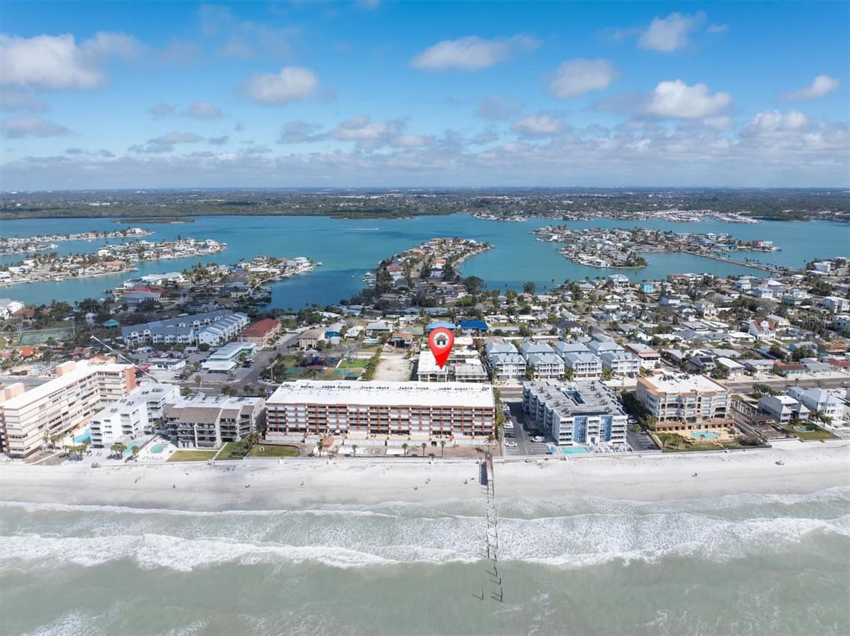 16333 GULF BOULEVARD — photo 39 of 39