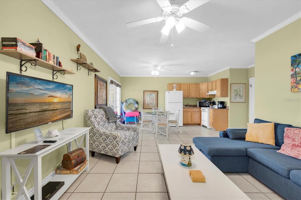 16333 GULF BOULEVARD — photo 35 of 39