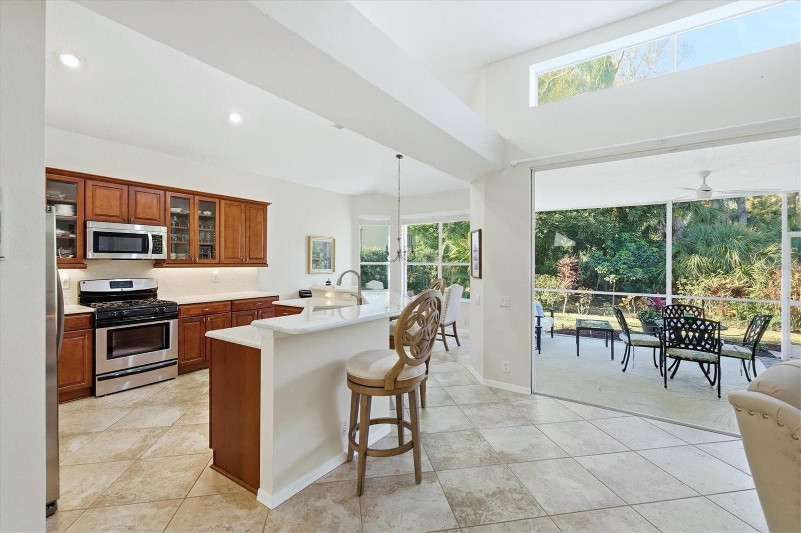 6411 BERKSHIRE PLACE — photo 14 of 52