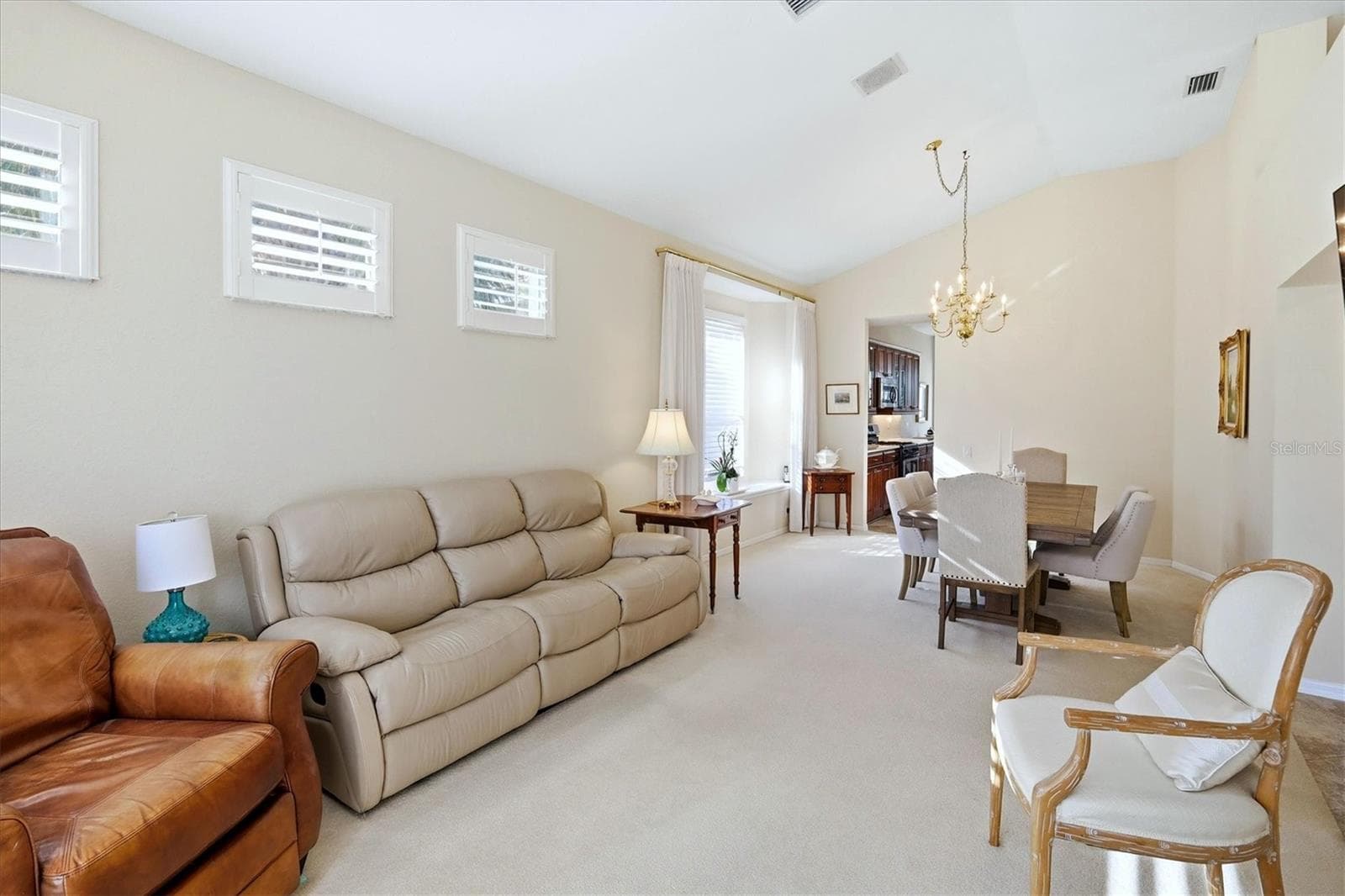 6411 BERKSHIRE PLACE — photo 7 of 52