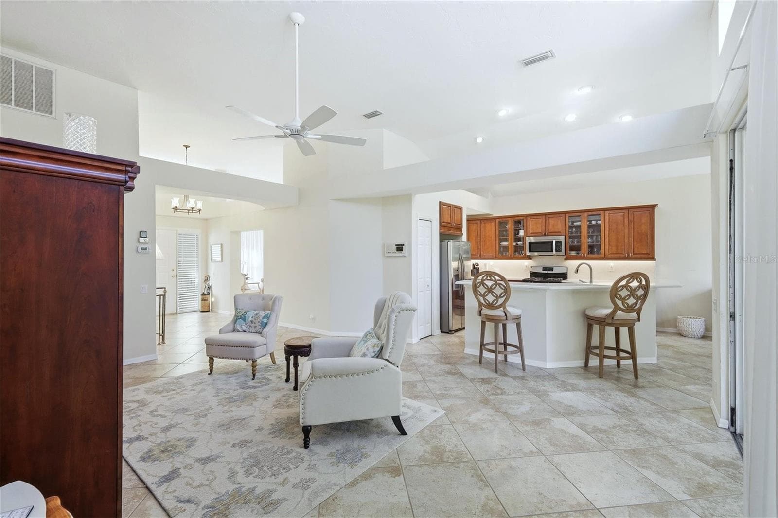 6411 BERKSHIRE PLACE — photo 12 of 52