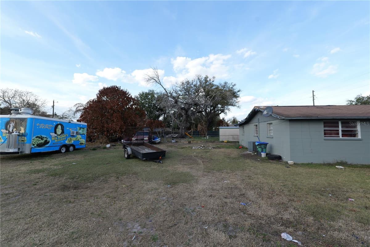 608 DR MARTIN LUTHER KING STREET — photo 17 of 22