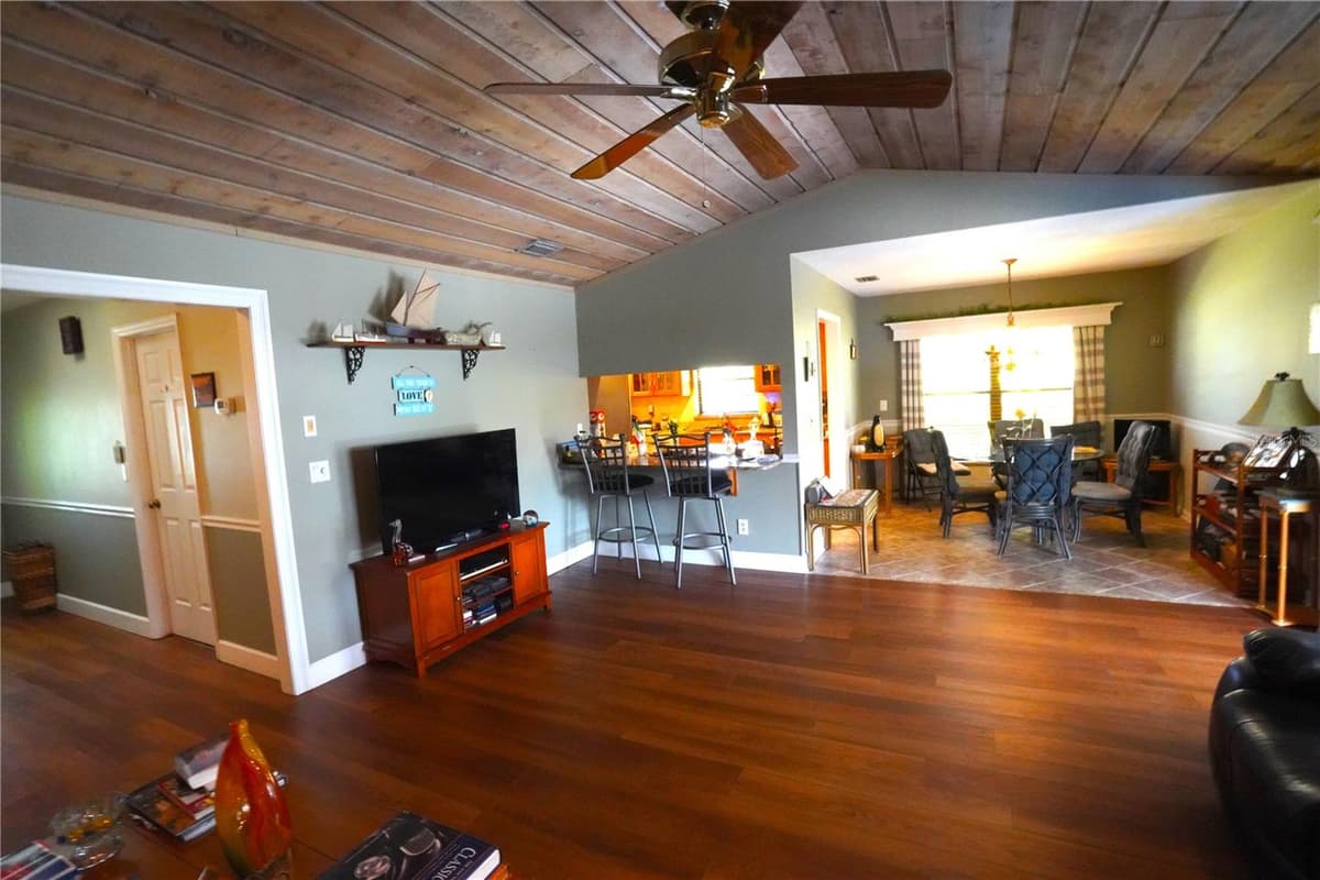 166 23RD AVENUE — photo 9 of 50