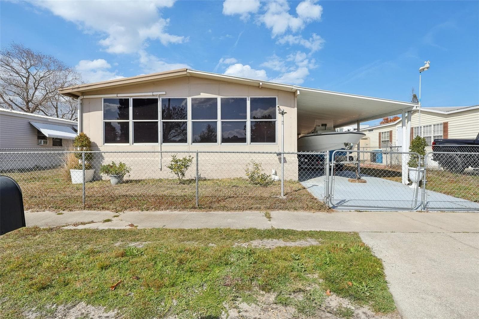 2539 CHATHAM WAY