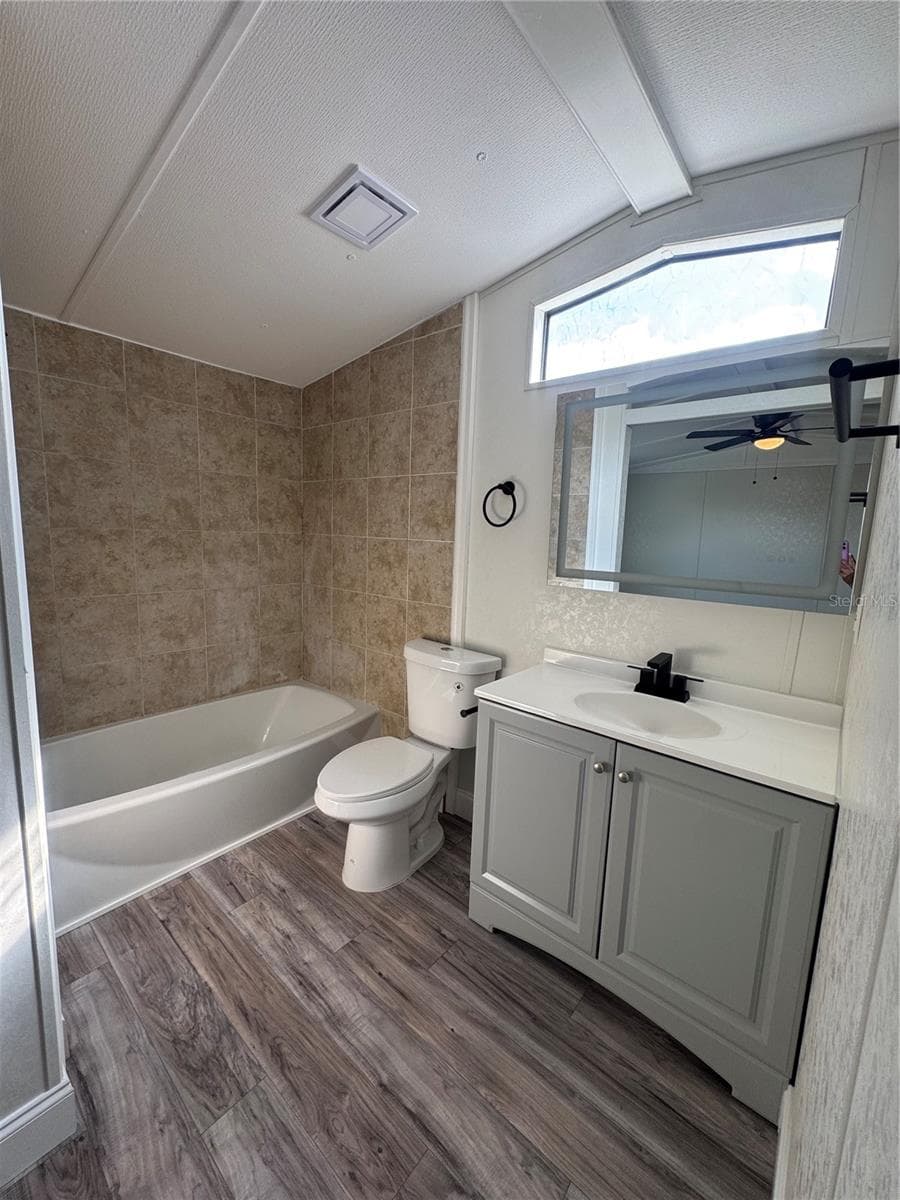 5035 SOUTHSHORE DRIVE — photo 16 of 33